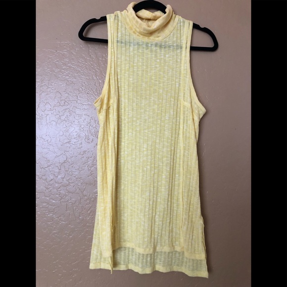 Abounds Women’s tank top - Cami color Yellow Size: M - Picture 1 of 6